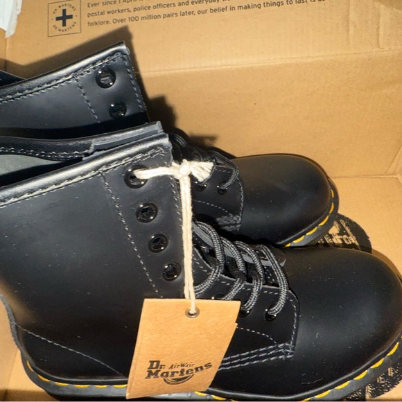 NWT-Dr. Martens Air Wair/Doc Marten boots /black combat boots/lace up/vintage/ - Picture 3 of 11